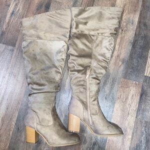 Over the Knee Faux Suede Tan Slouch Boots.  Size 8. Lined/Insulated.